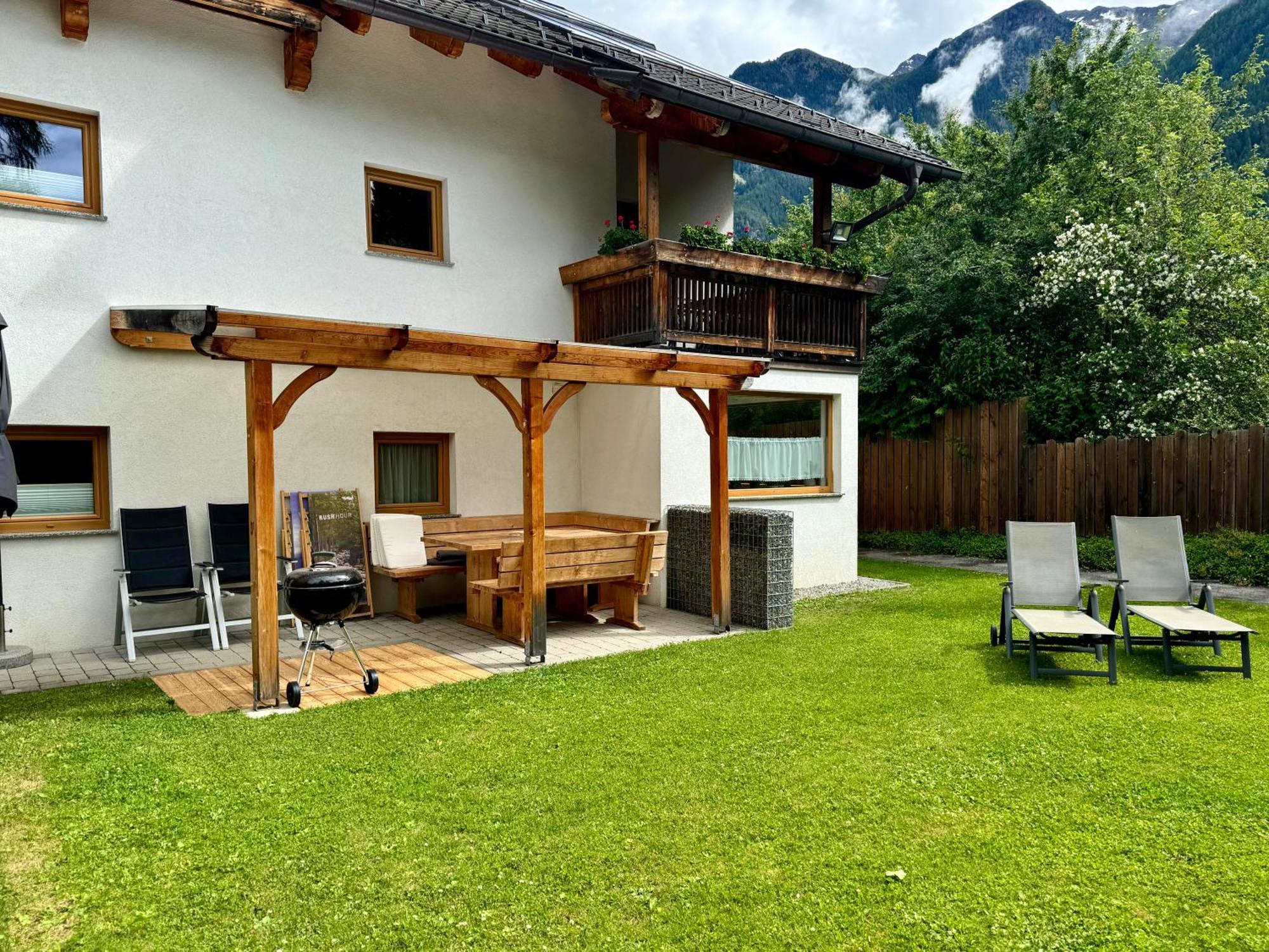 Apartamento Landhaus Waldhart Umhausen Exterior foto